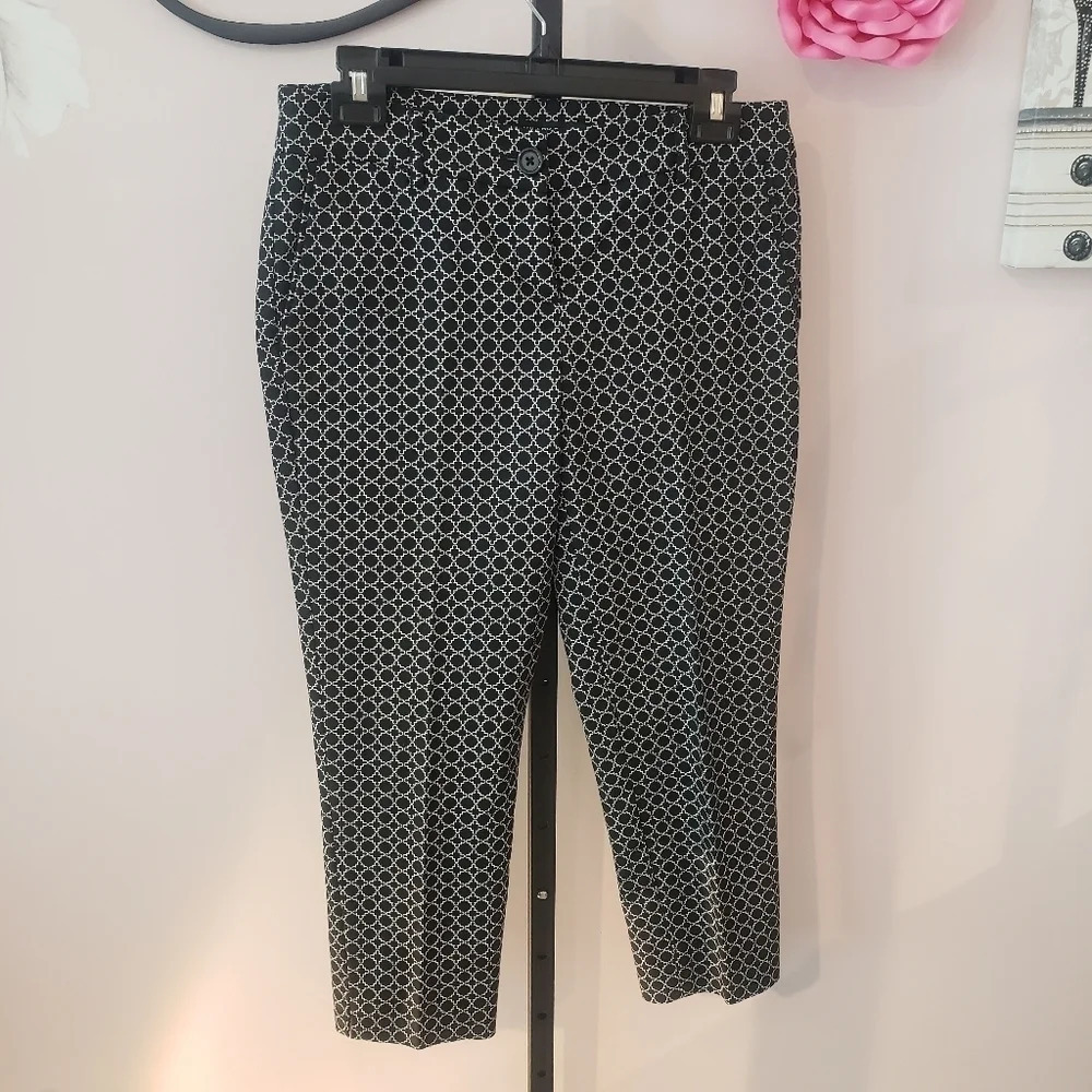 Hilary Radley Slim Cropped Pant